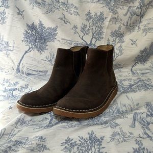LL BEAN women’s 7 chocolate brown leather ankle booties
